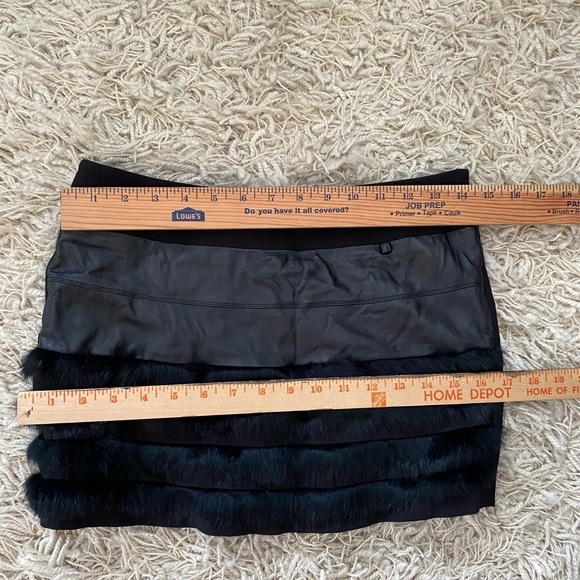 Pony & Tail brand, women’s mini skirt black - Picture 4 of 9